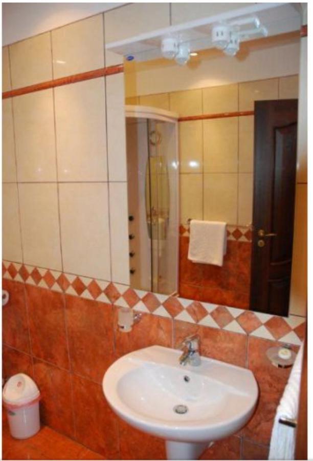 Casa Optima Hotell Oradea Eksteriør bilde