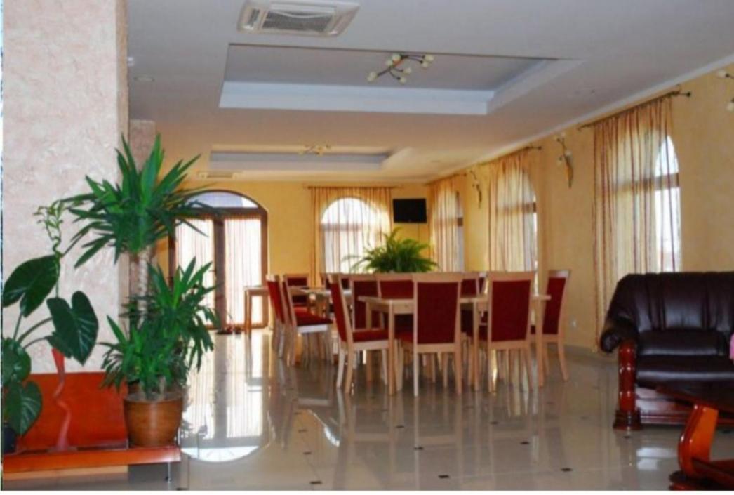 Casa Optima Hotell Oradea Eksteriør bilde