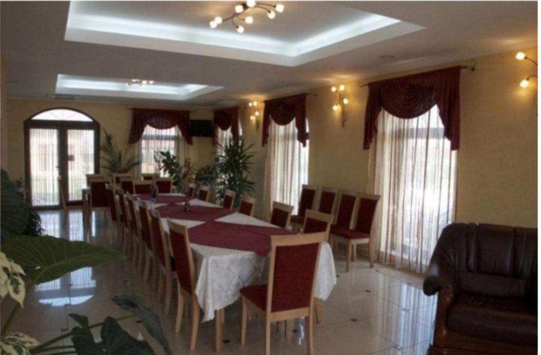 Casa Optima Hotell Oradea Eksteriør bilde